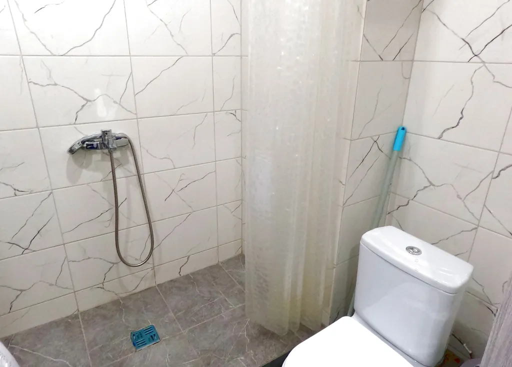 Уютная студия в новом доме с видовым балконом