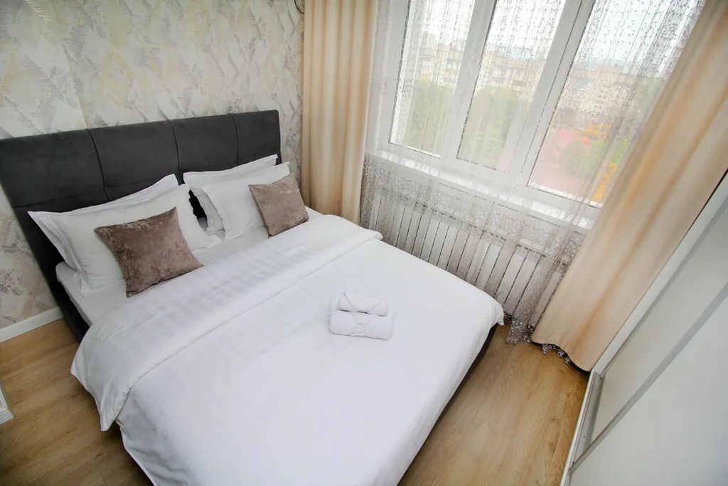 Квартира Светлая студия в Молодежке — Алматы