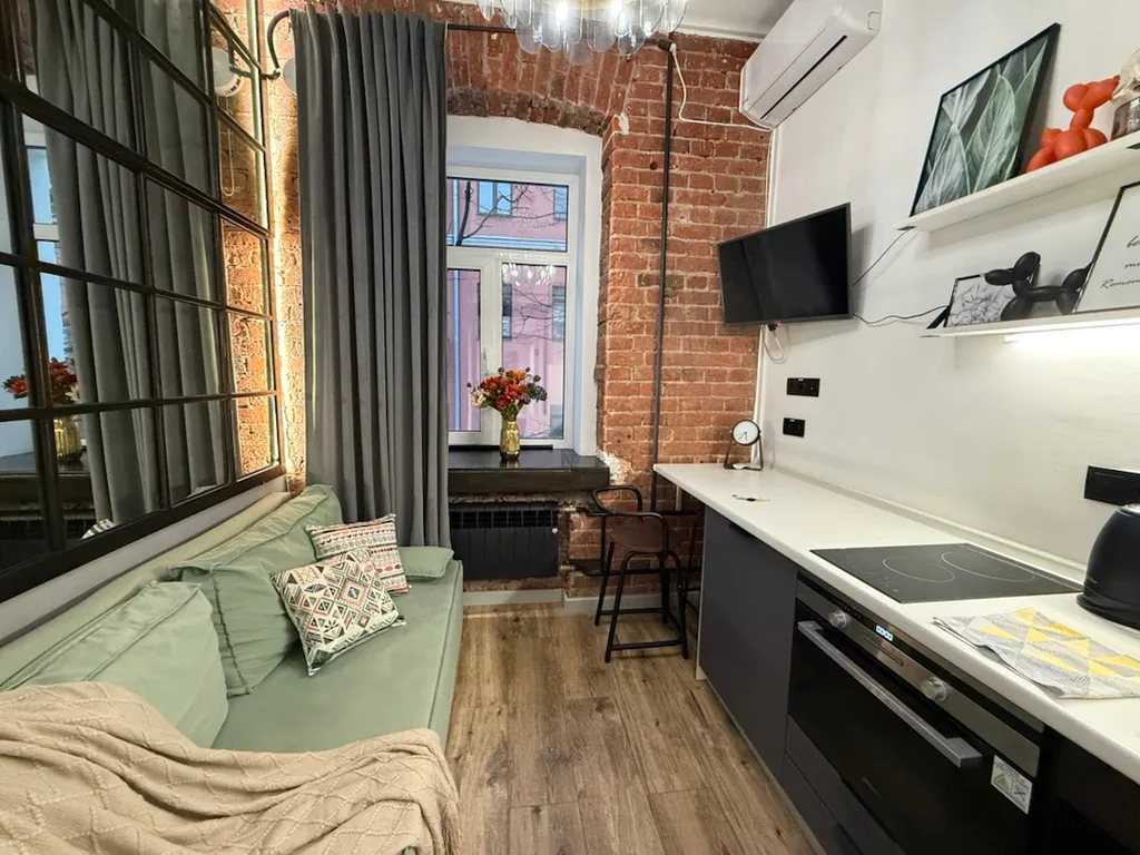 Апартаменты в стиле loft у метро Трубная, Москва