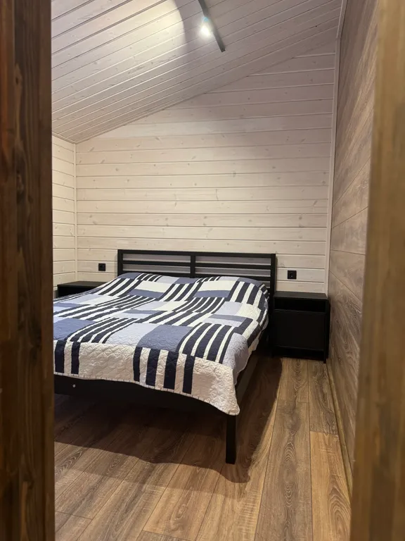 Коттедж Домик на поляне — Светлое