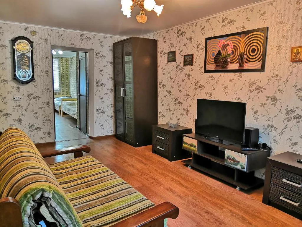 2-комнатная Квартира — аренда посуточно в Каменск-Шахтинский