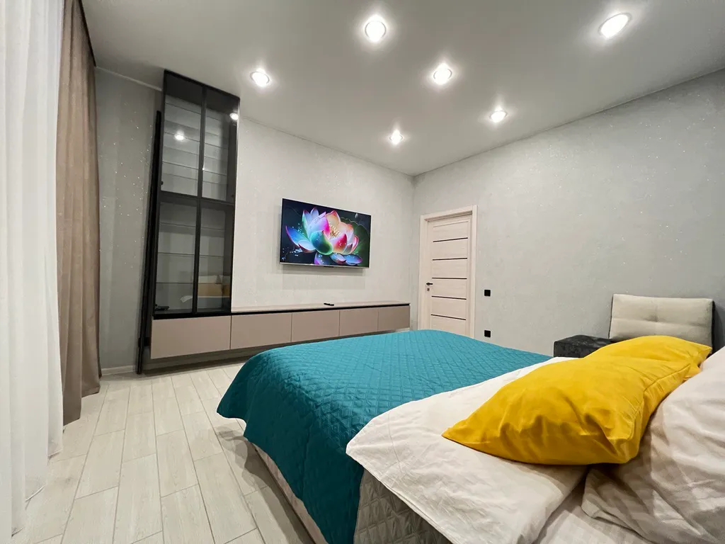 Центр города, элитный дом