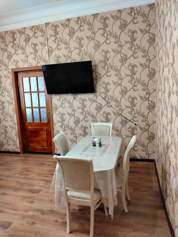 Трёшка у Колоннады в самом центре