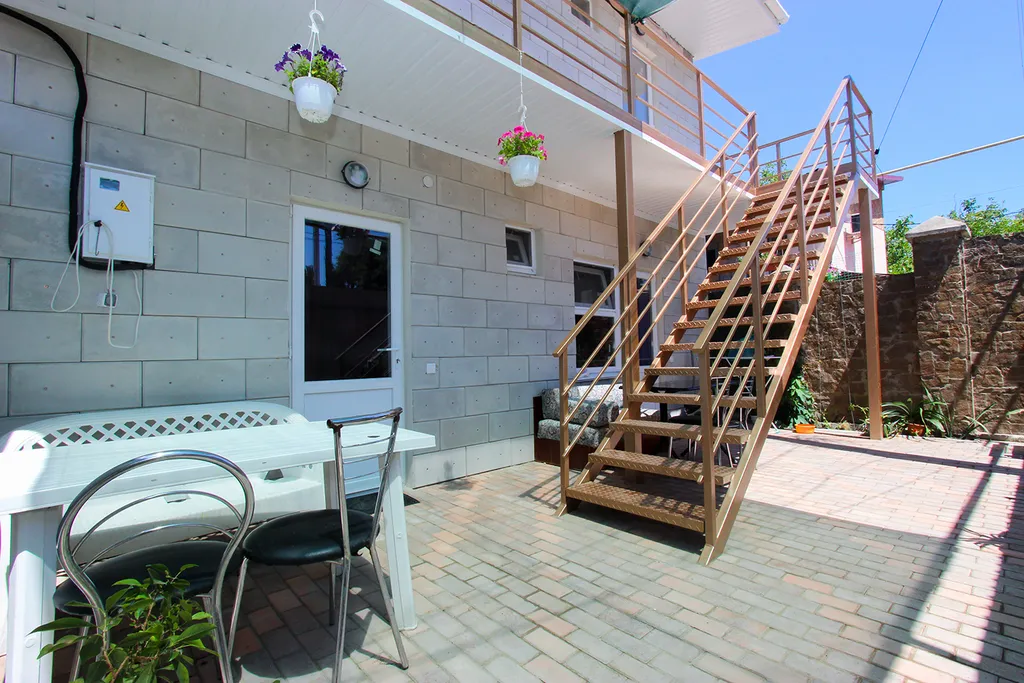 4-комнатный Дом