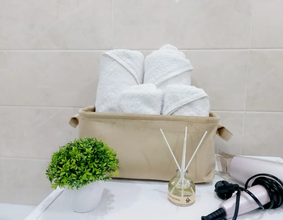 Светлая студия близко к центру