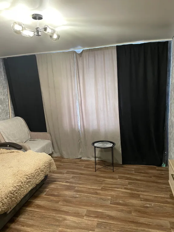 Квартира с балконом