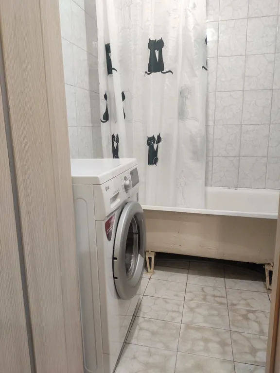 2-комнатная уютная и теплая квартира с хорошим ремонтом.