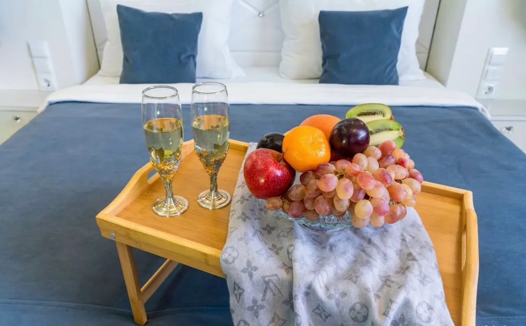 Панорамный люкс с джакузи и камином