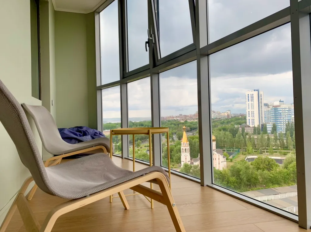 Нежная 1-ком квартира с панорамным балконом в ЖК Арго