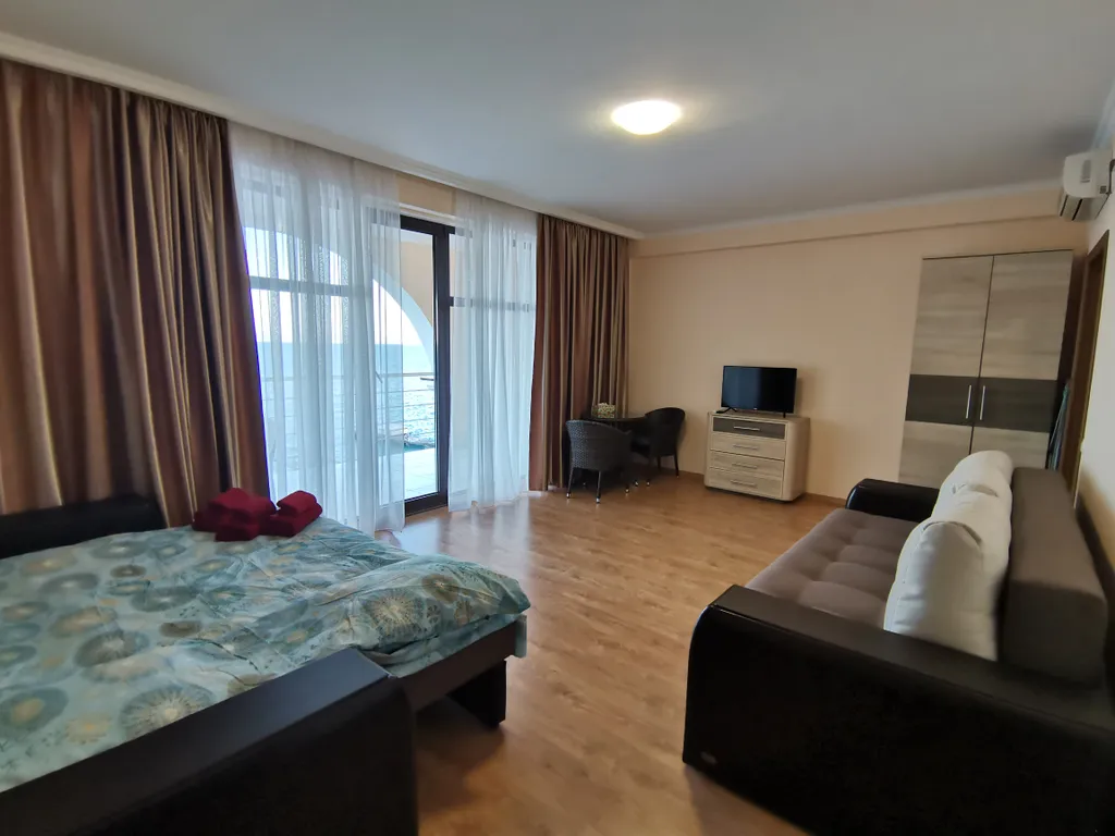 Апартамент с видом на море