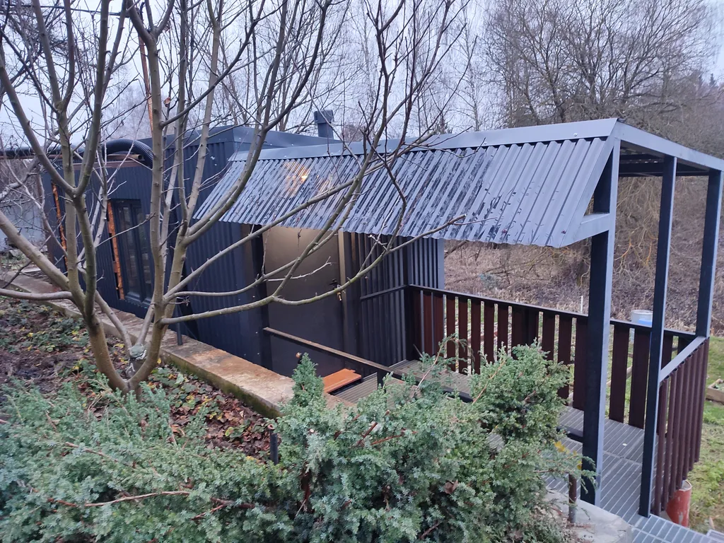 Современный лофт домик