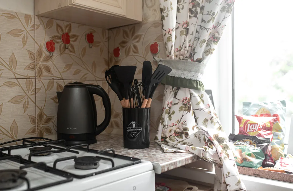 В гостях у бабушки-1-комнатная квартира