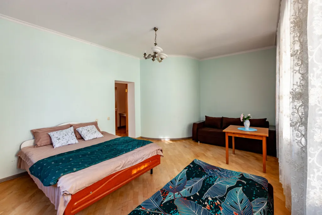 Уютный дом в центре города