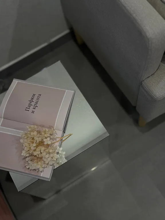 Апартамент в гламурных тонах