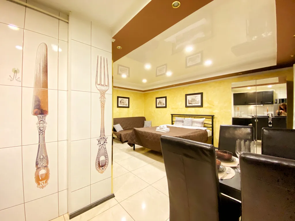 Квартира Квартира Комфортная студия Апарт-Комфорт с романтичной подсветкой в центре — Ярославль