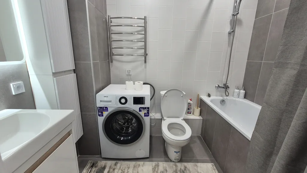 2-комнатная большая шикарная квартира