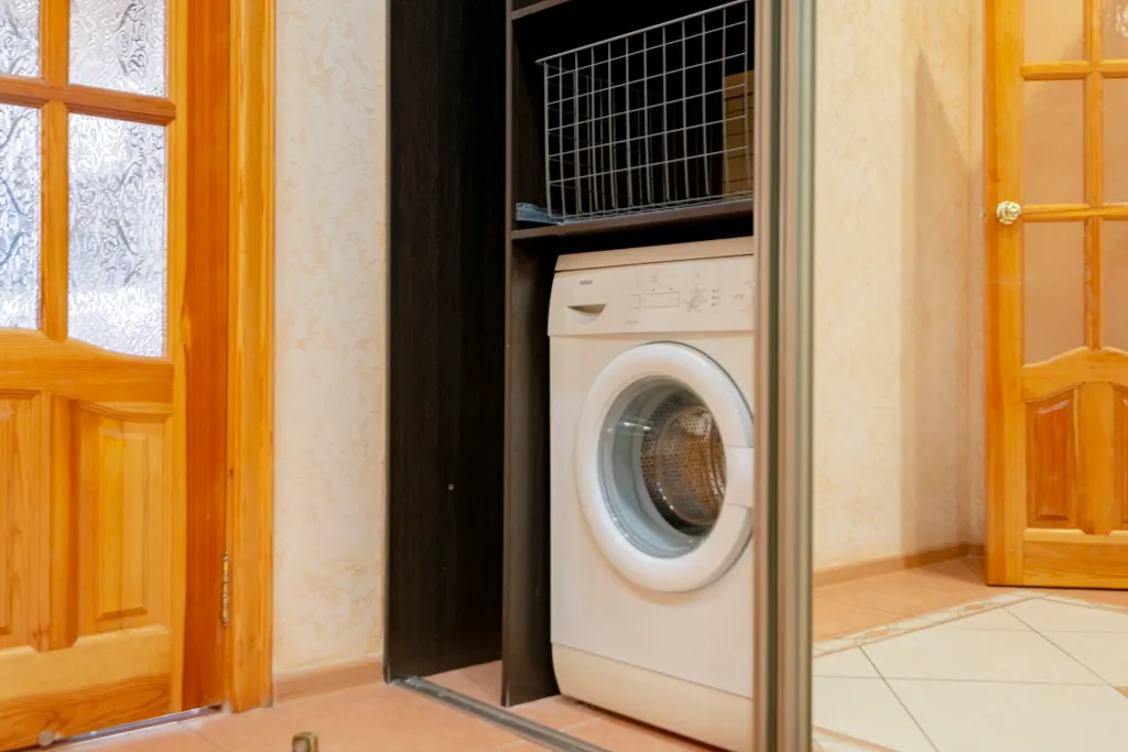 Просторная квартира недалеко от МНТК, с тренажерами, гостиничный сервис