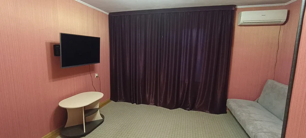 1-комнатная Квартира — аренда посуточно в Рославль