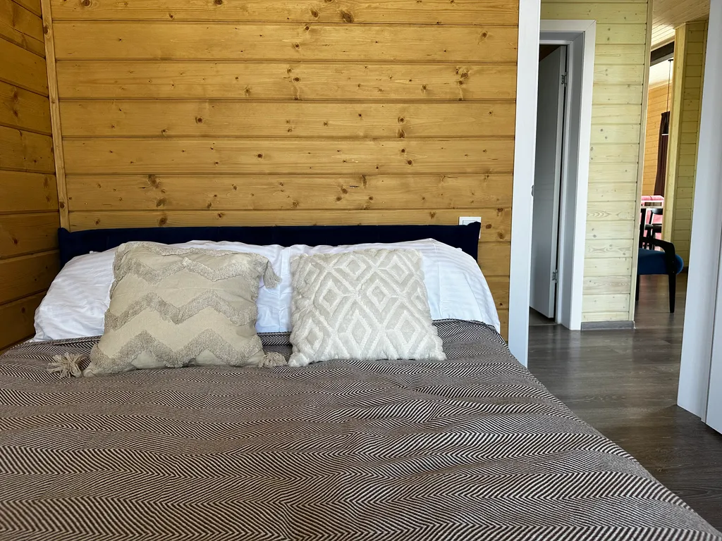 Дом с красивой костровой зоной