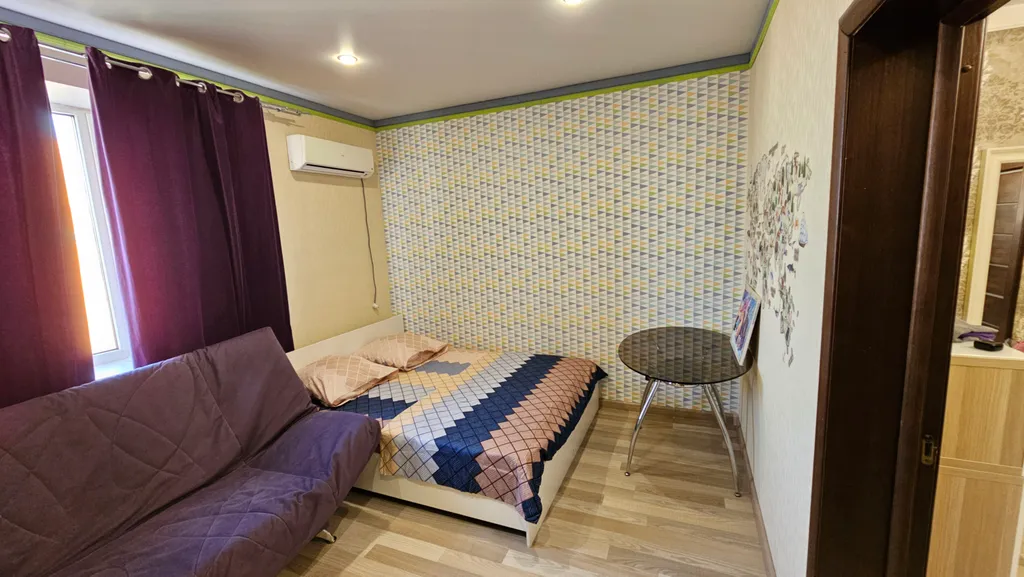 Уютная двухкомнатная квартира, расположенная рядом с парком Галицкого