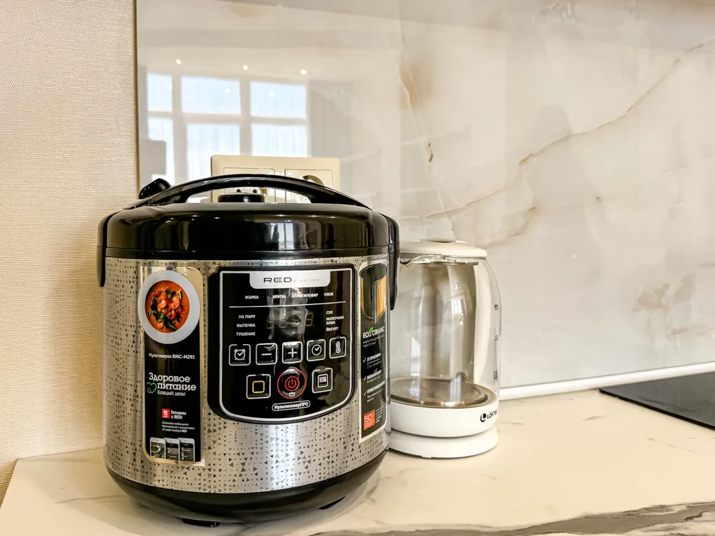 Светлая квартира на берегу Черного моря