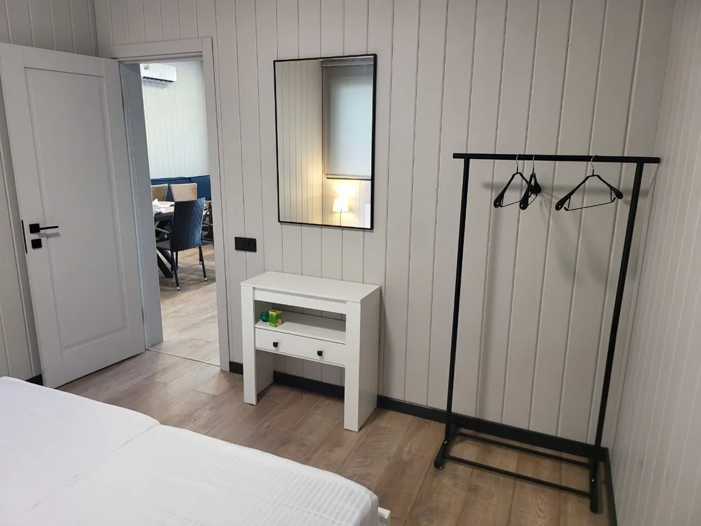 Дом Выпь нa pеке Cаpатoвка