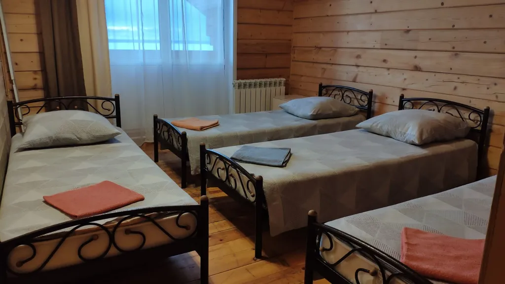 Дом №2 с видом на озеро Неро