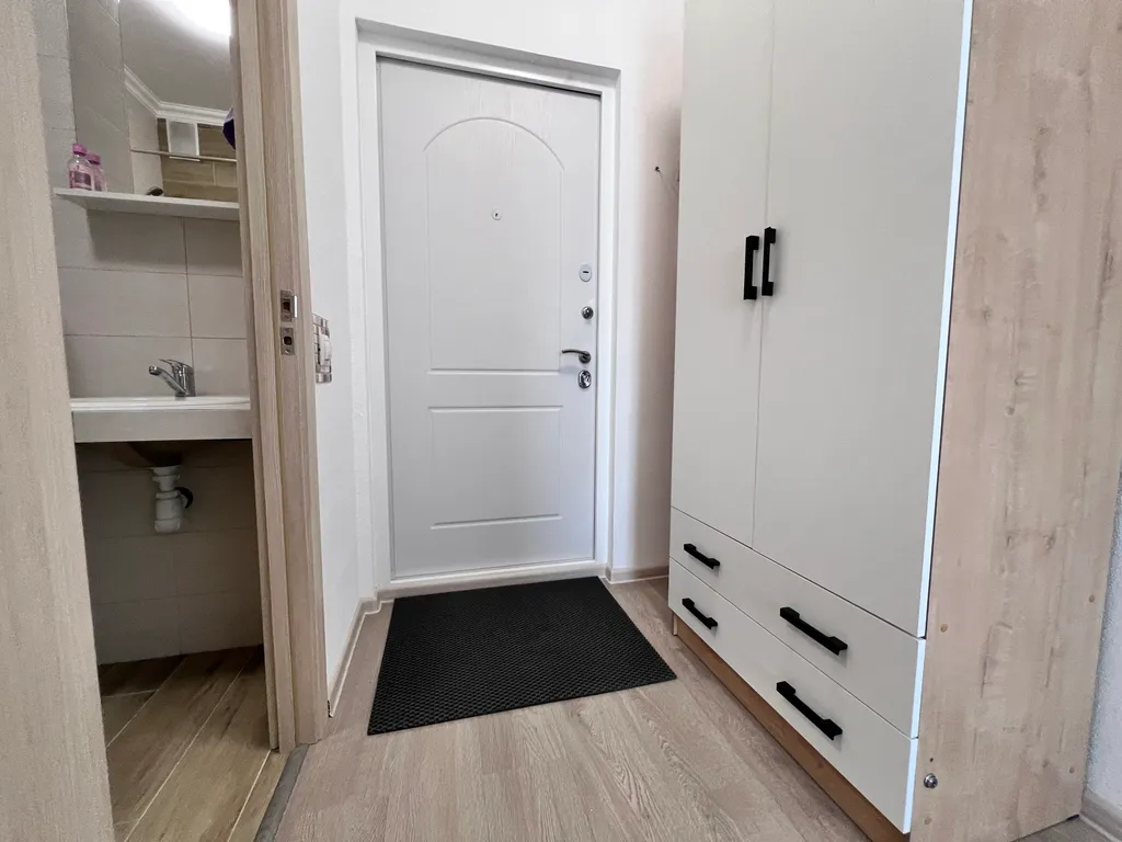 Уютная студия рядом с выездом на трассу М-10