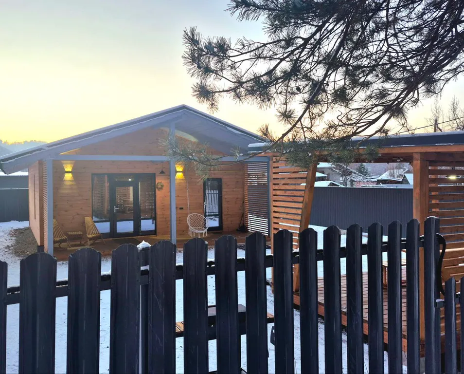 Коттедж Гостевой дом в сосновом лесу в 15 минутах от курорта Манжерок — аренда посуточно в Соузга