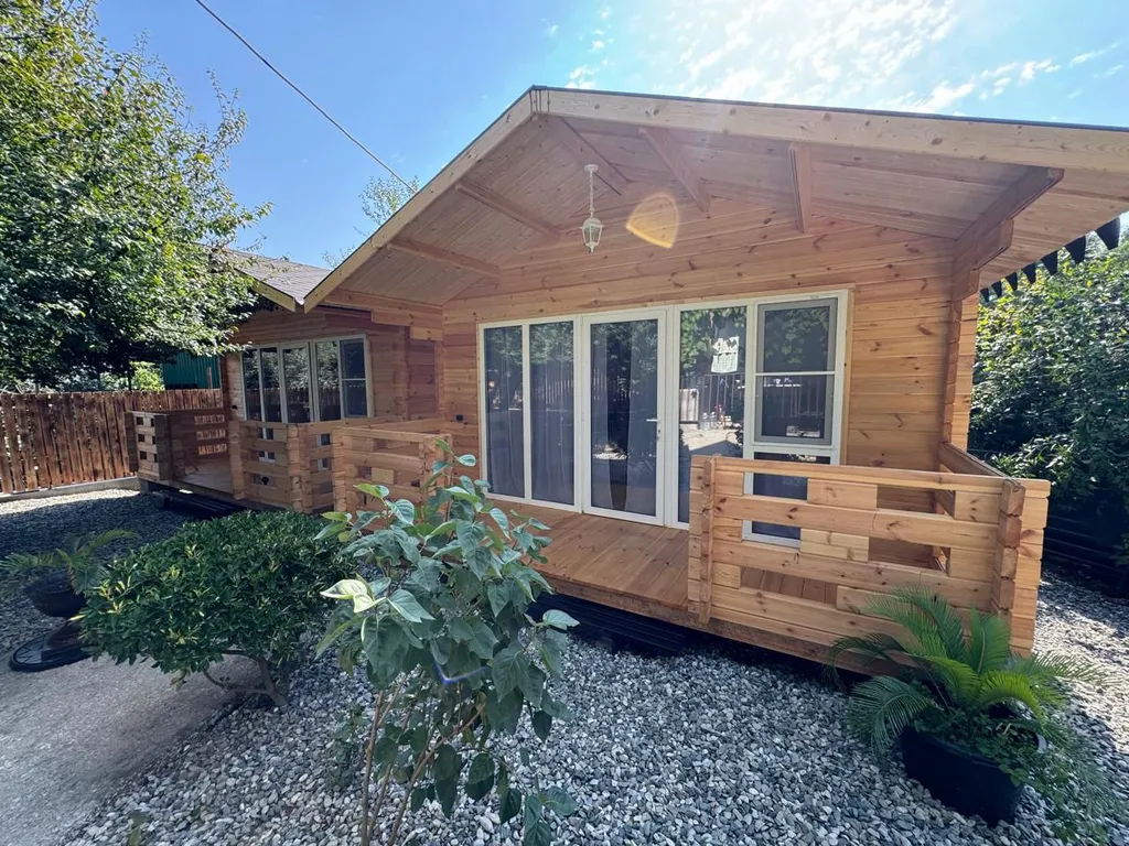 Коттедж 1-комнатный Дом — Гагра