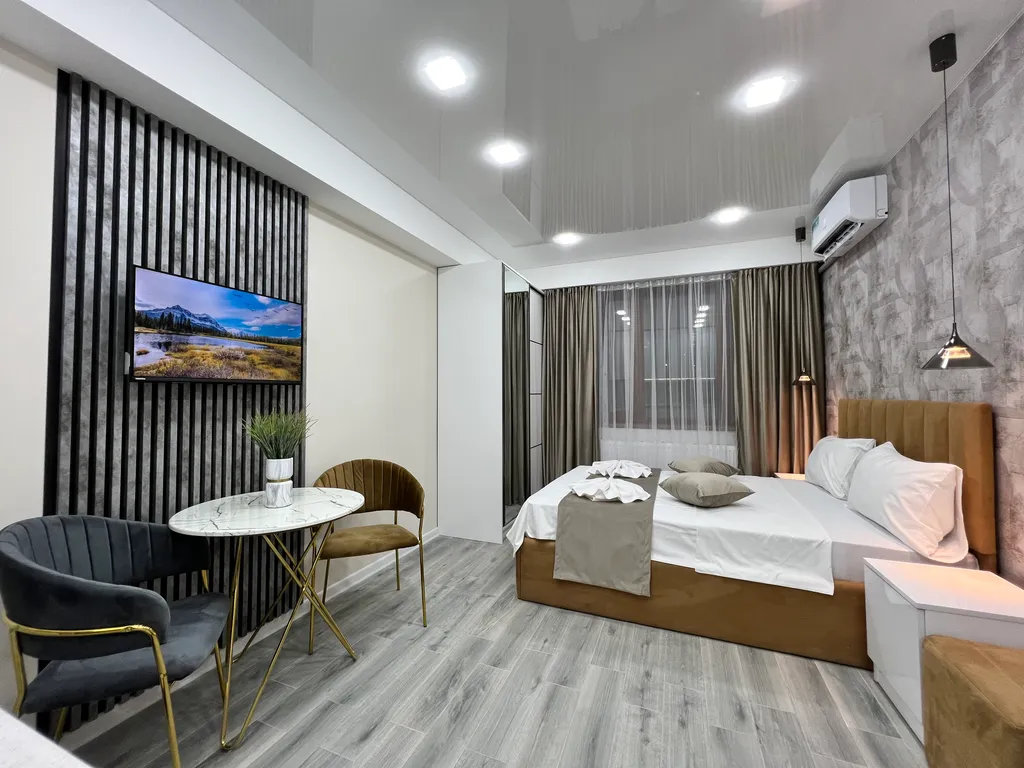 Stylish apt city center saryan next to restaurants and cafes