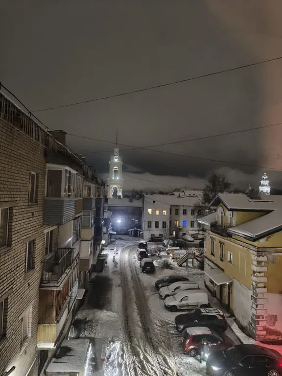 Уютная трёшка в центре города