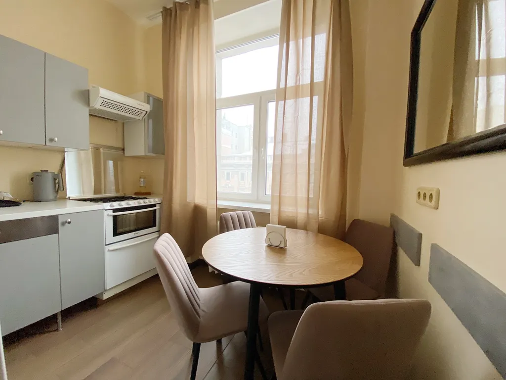 Квартира Квартира Апартамент у Пушкинской с видом на Тверскую улицу — Москва