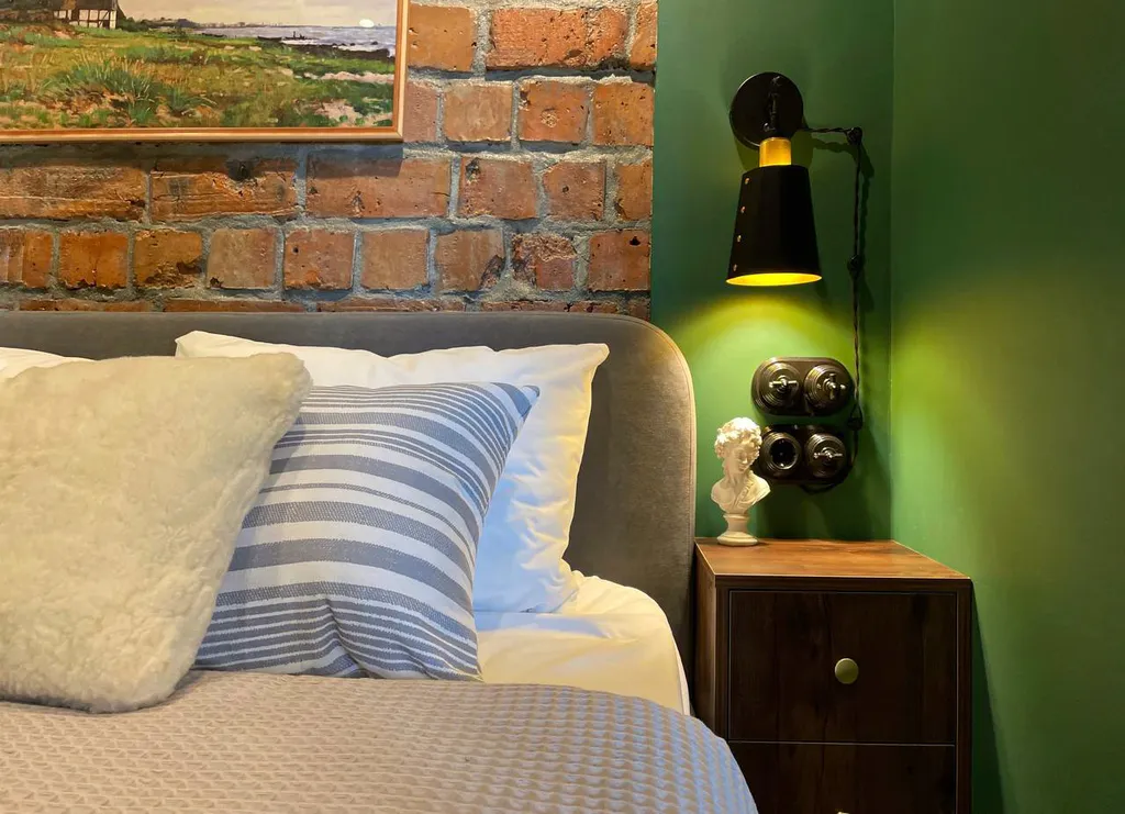 Трёхкомнатная квартира с видом на набережную в центре В. Новгорода