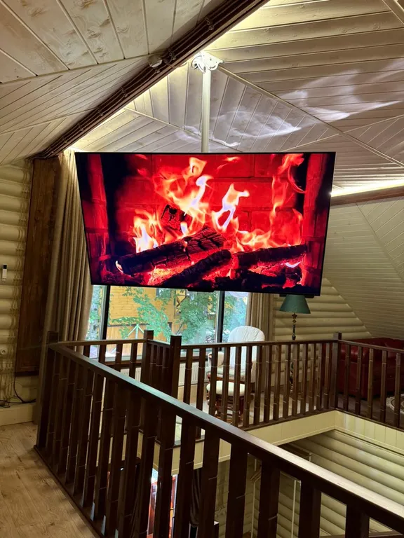 Vip дом с четырьмя спальнями и кухней