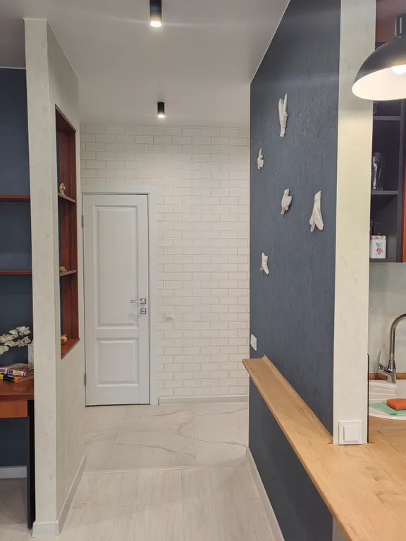 Уютная квартира-студия с кондиционером недалеко от аэропорта