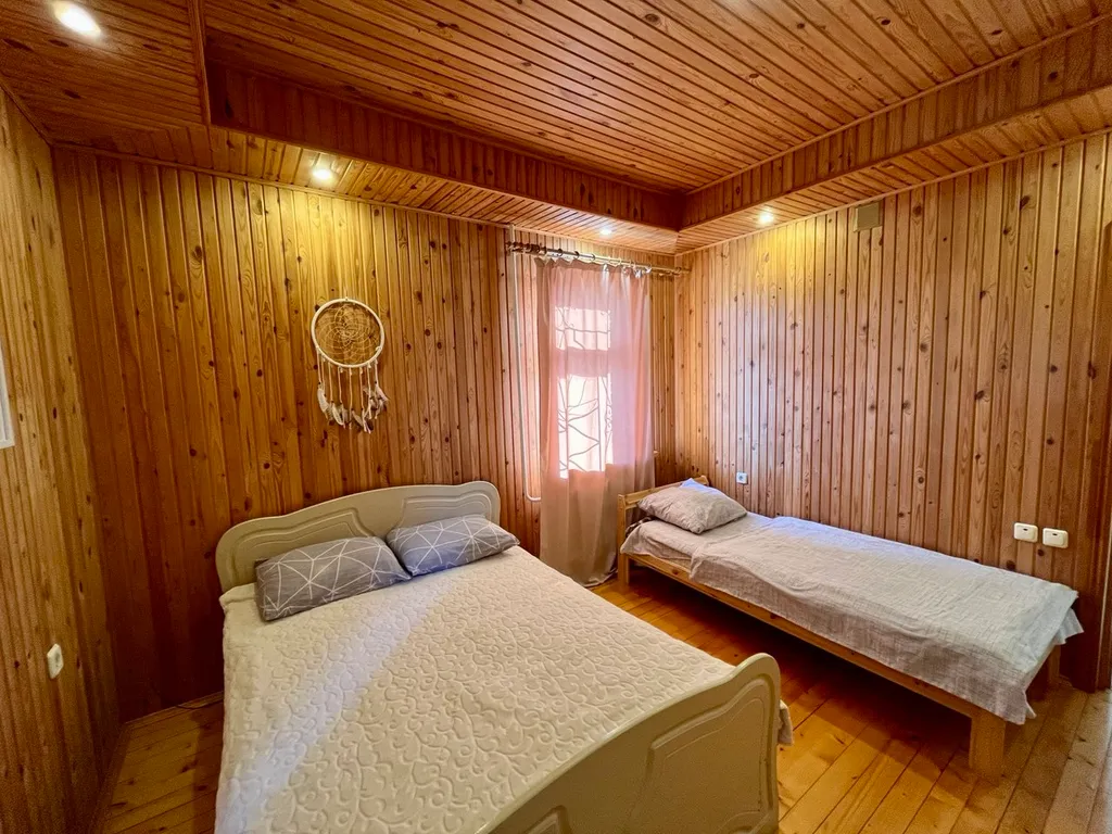 Уютный дом с камином