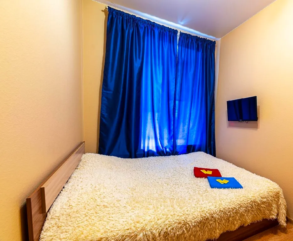 Комната — аренда посуточно в Санкт-Петербург