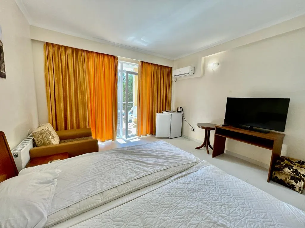 СПА«Ливадийский» ЖК Азор.Уютный 5ти местный номер с видом на море 2эт