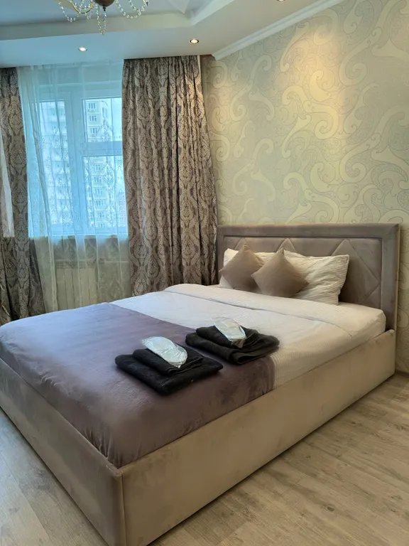 Современная уютная квартира возле большого торгового центра