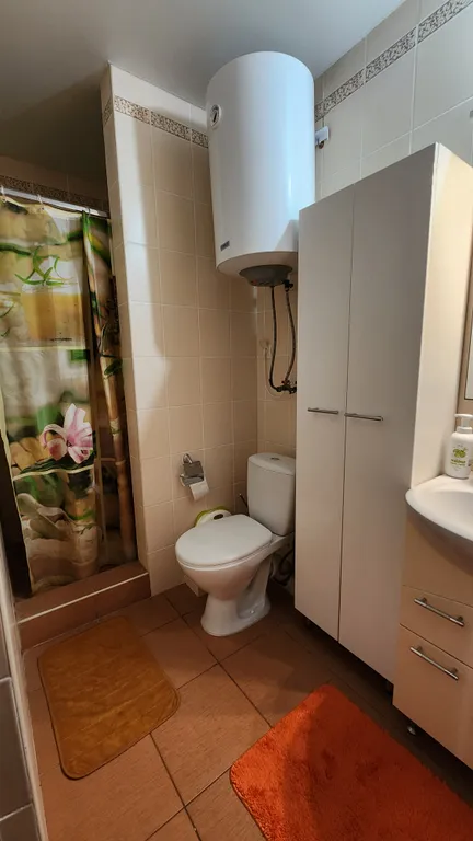 Квартира-студия с видом на горы и бассейн