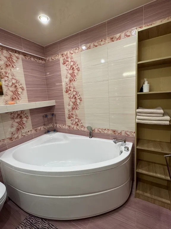 Квартира Комфортная, уютная квартира у ТЦ Смайл молл — Иркутск