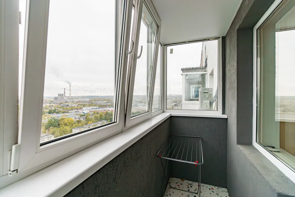 Студия Космос на 24 этаже в ЖК Аквамарин