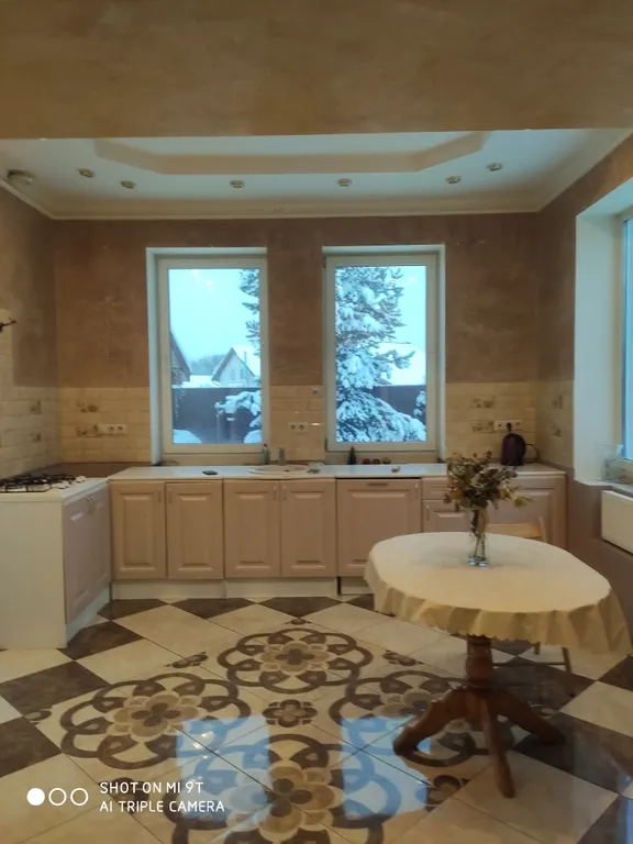 Дом,русская баня в охраняемом поселке