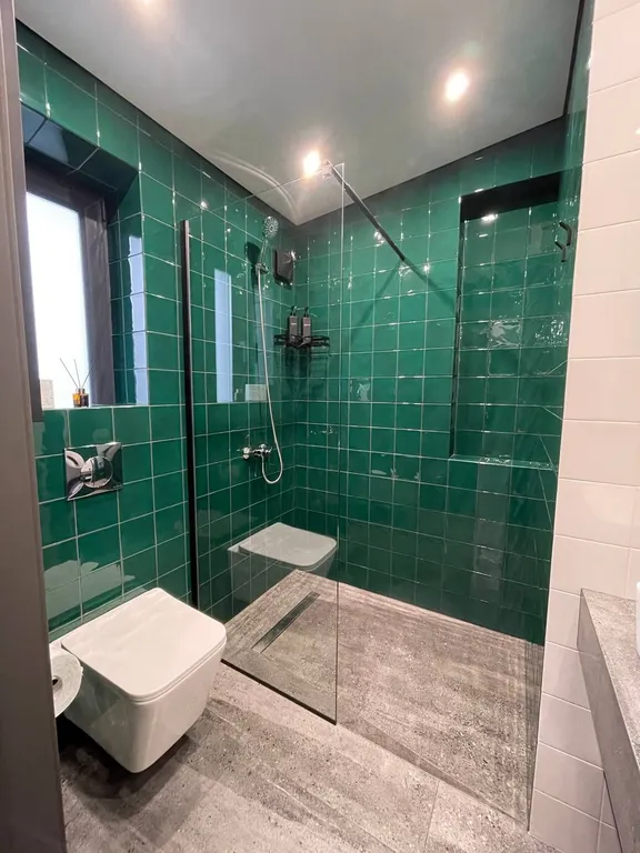 Загородный дом с бассейном