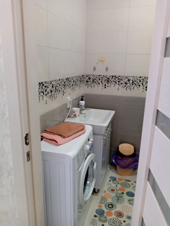 Изумрудная студия с лоджией