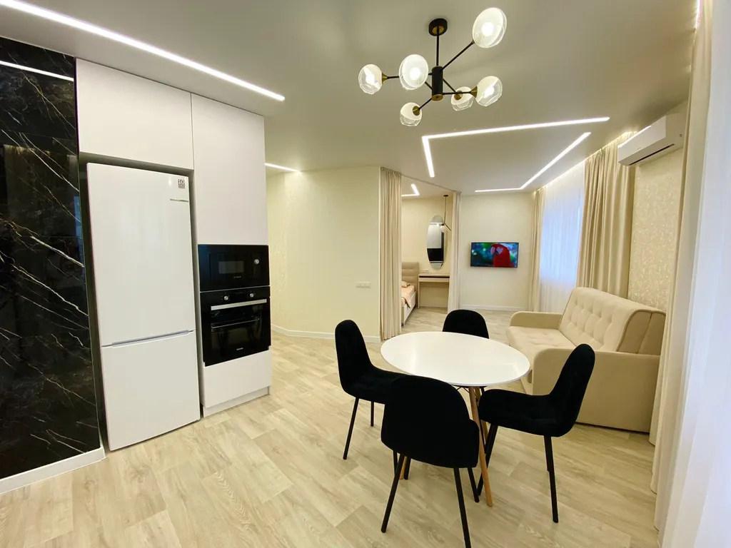 Студия люкс в Санрайз сити