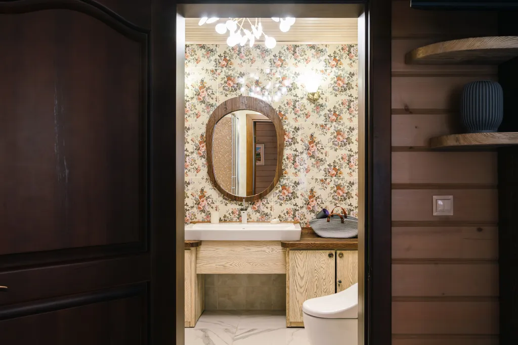 Уютный дом Бруни с видом на лес, террасой и беседкой