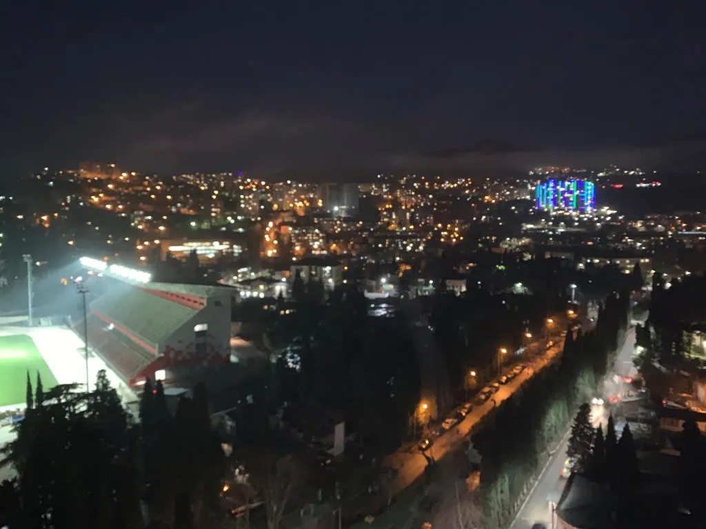 Квартира Новая 2-комнатная квартира в центре Ялты — Ялта