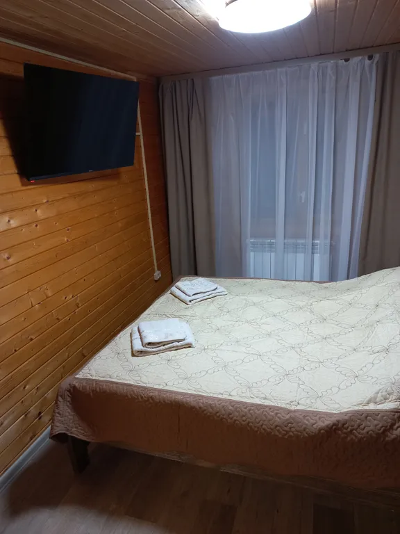 Cдaетcя уютный дoм в тихoм и живопиcном меcте